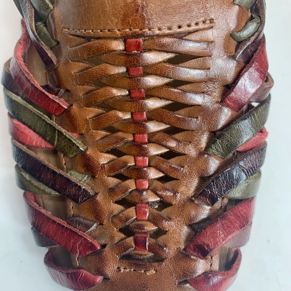 Naturalizer Leather huaraches multi color sandals - Picture 2 of 6